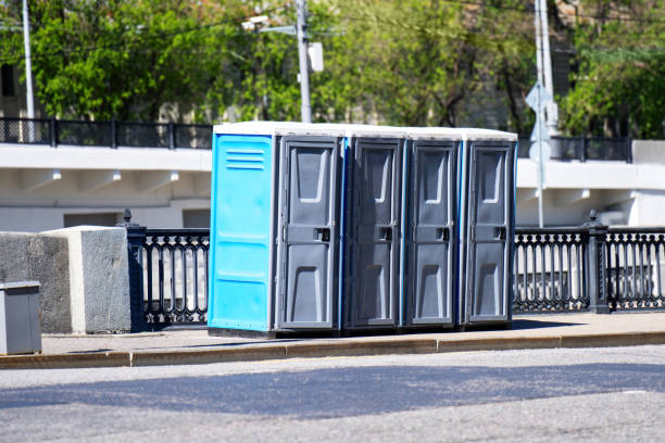 Best Luxury portable toilet rental  in Edgewood, IN